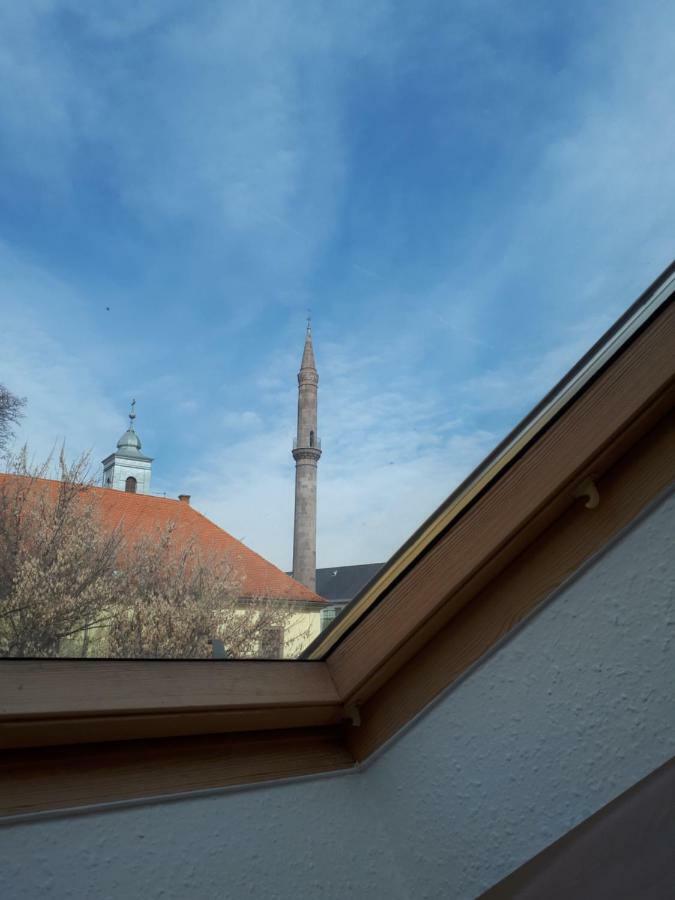 Moretti Apartman Lägenhet Eger Exteriör bild